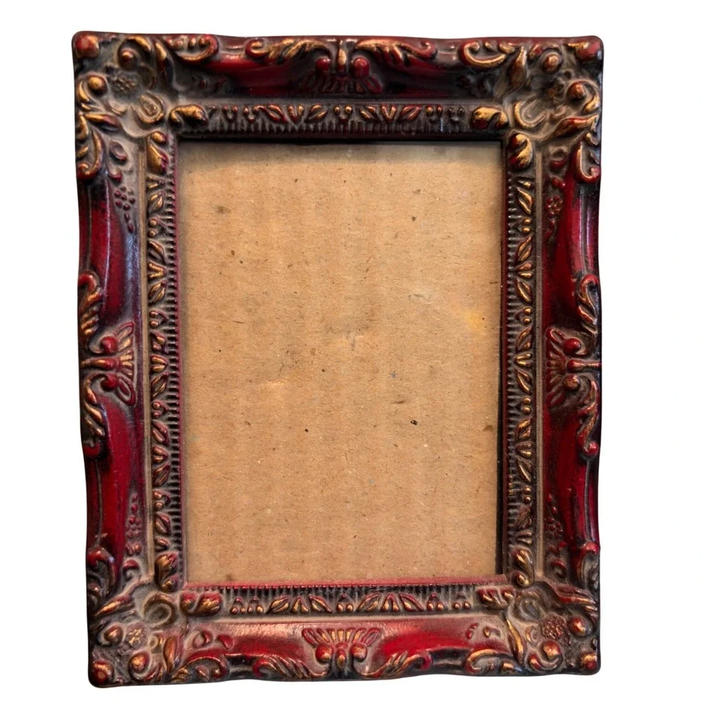 VTG Lot of 2 Mini Ornate Picture Frame 4x3.5 Resin Baroque Gold Style Small Micr